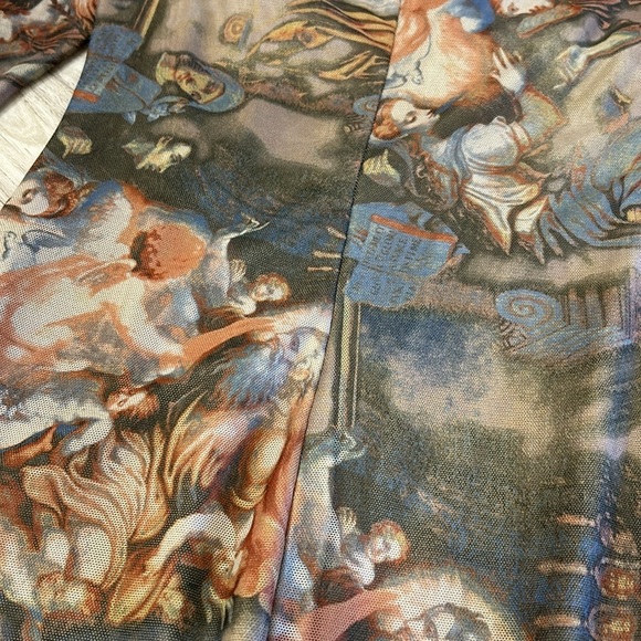 Windsor Romantic Renaissance All Over Mural Print Off The Shoulder Bodycon Dress - Picture 7 of 11